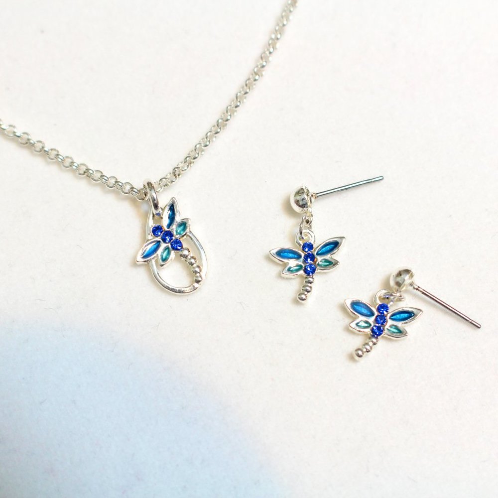 🦋Deadstock Y2K Dragonfly Dreams Whimsical Blue & Teal Earring Necklace Set